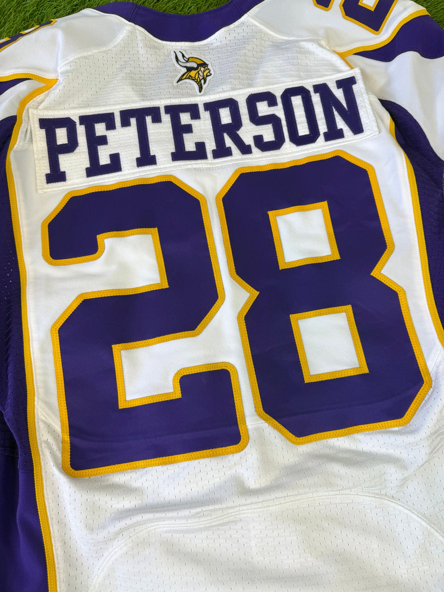 Minnesota Vikings Adrian Peterson 2012 NFL Football Jersey (44/Large)