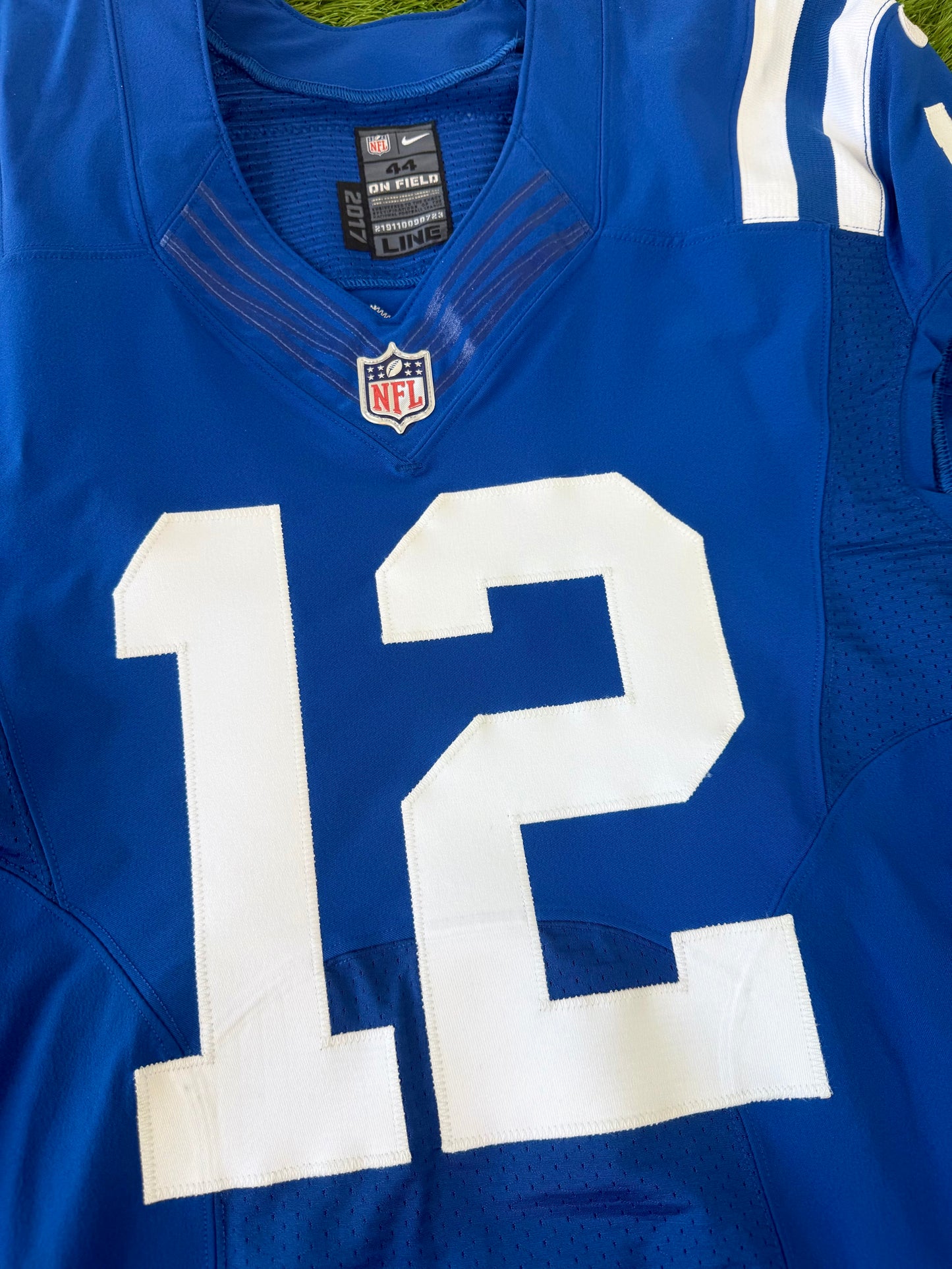 Indianapolis Colts Andrew Luck 2017 NFL Football Jersey (44/Large)