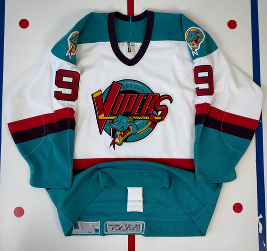 Detroit Vipers Gordie Howe 1997 IHL Hockey Jersey (48/Large)