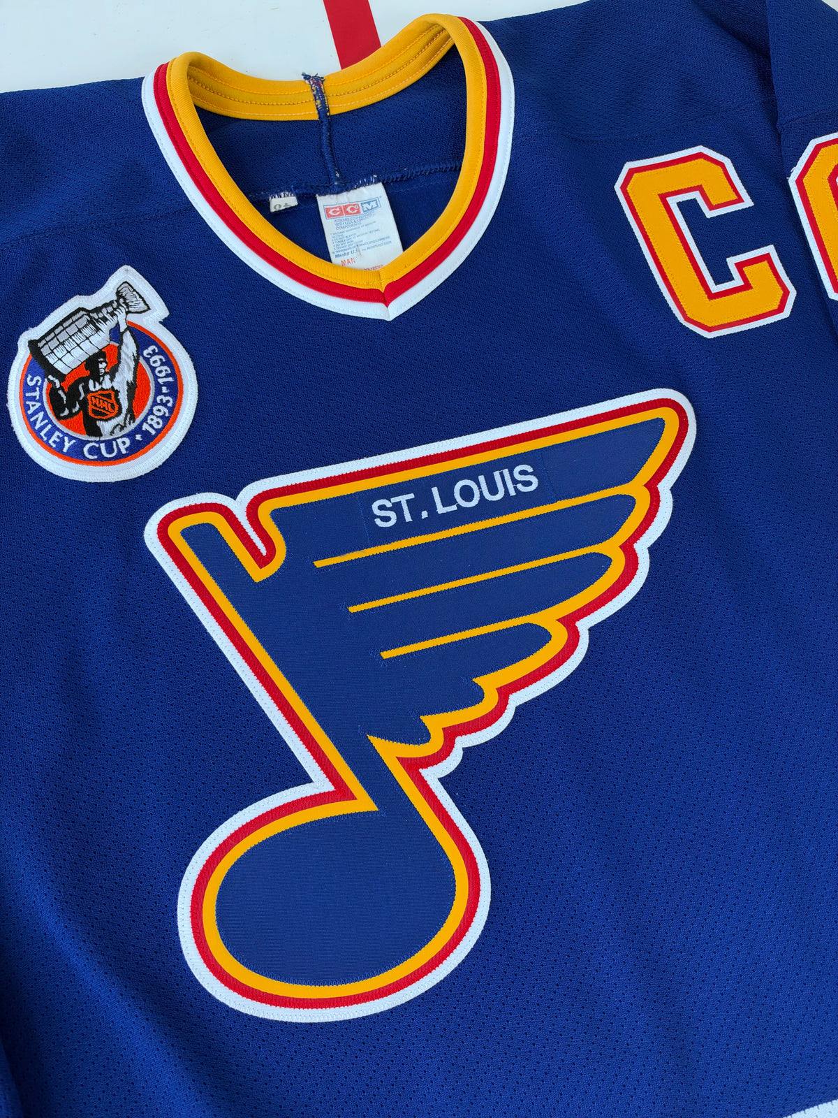 St. Louis Blues Brett Hull 1992-1993 NHL Hockey Jersey (48/Large)