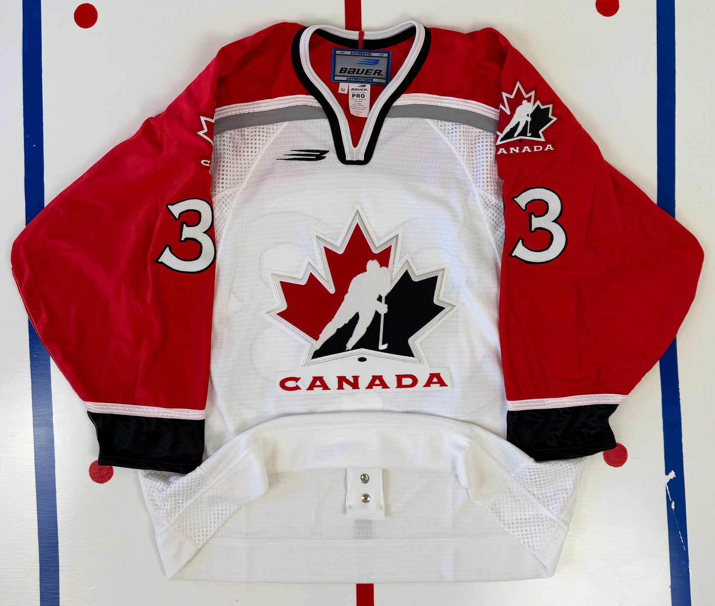 Team Canada Patrick Roy 1998 Olympics Hockey Jersey (52/XL)