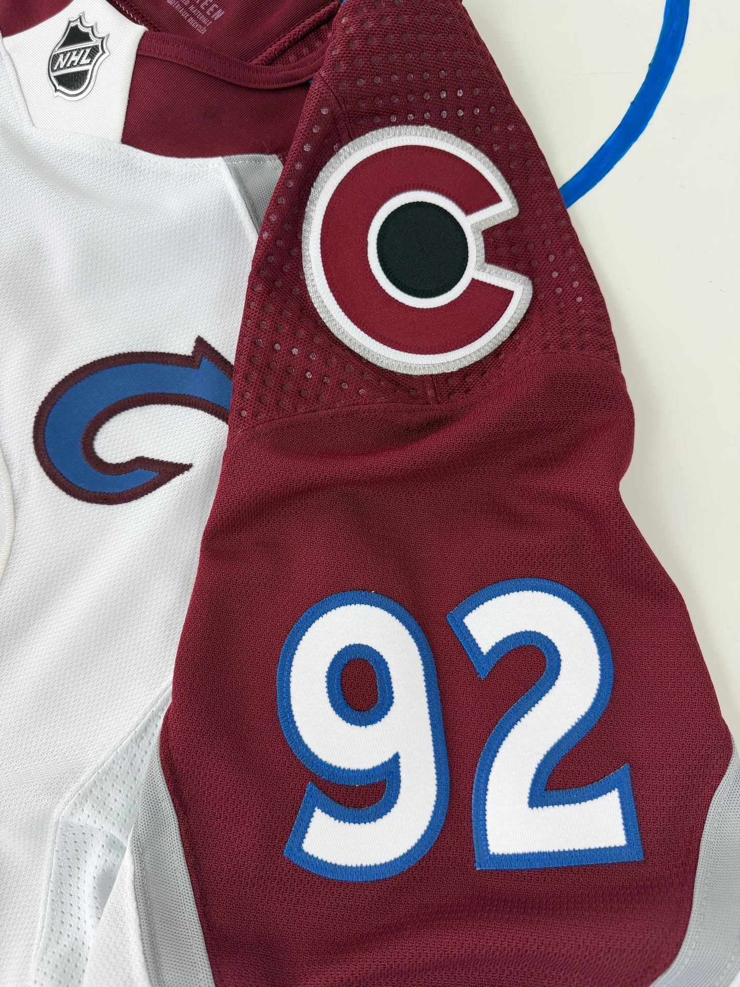 Colorado Avalanche Gabriel Landeskog 2022 Stanley Cup Finals NHL Hockey Jersey (58/XXXL)