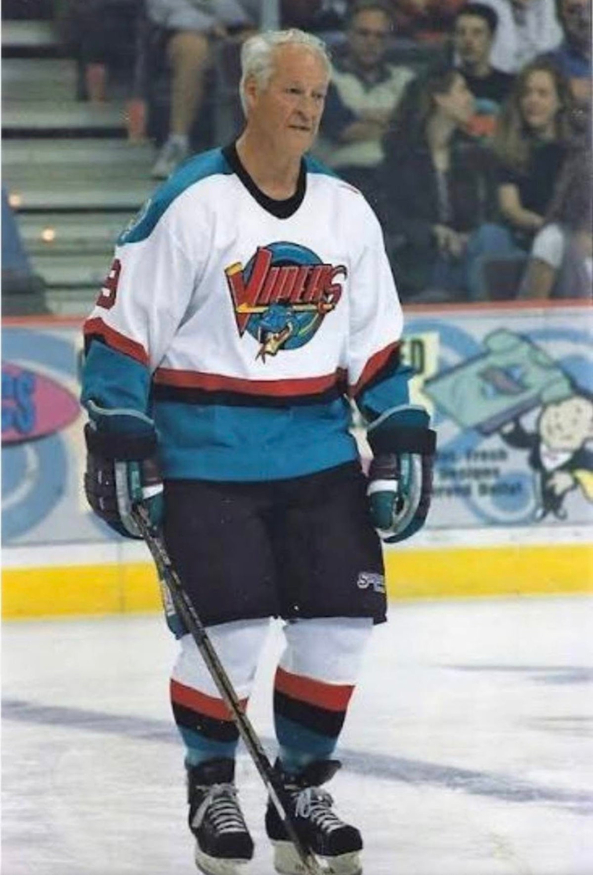 Detroit Vipers Gordie Howe 1997 IHL Hockey Jersey (48/Large)