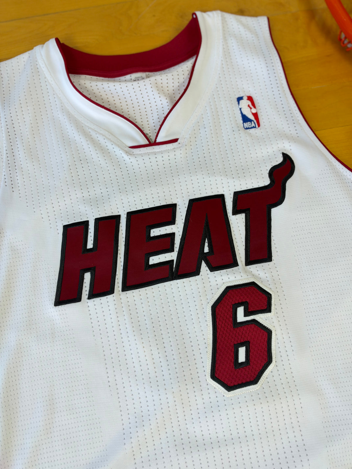 Miami Heat LeBron James 2010-2011 NBA Basketball Jersey (XL)
