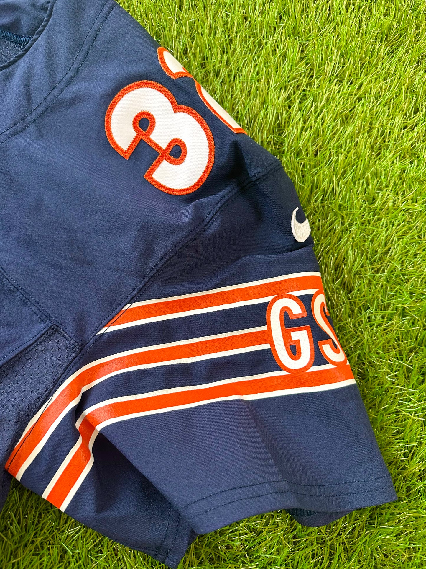 Chicago Bears David Montgomery Autographed Team Issued NFL Football Jersey (42/Large)