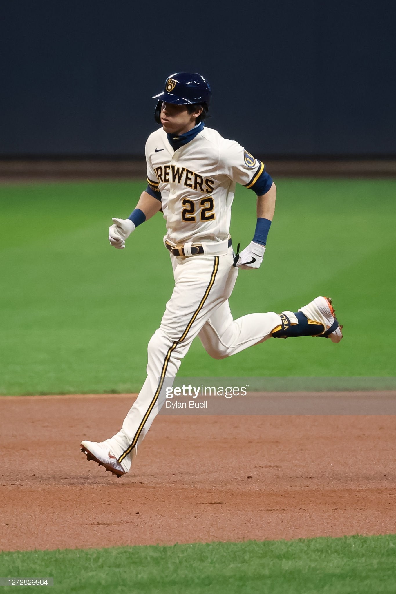 Milwaukee Brewers 2020 Christian Yelich MLB Baseball Jersey (44/Large)