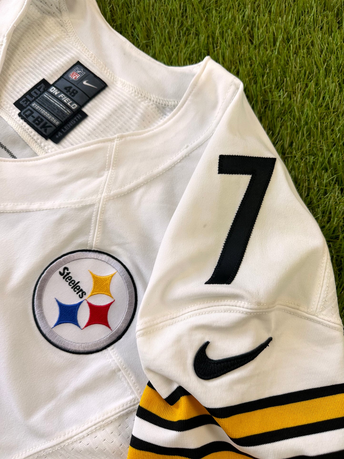 Pittsburgh Steelers 2013 Ben Roethlisberger Team Issued NFL Football Jersey (48/XL)