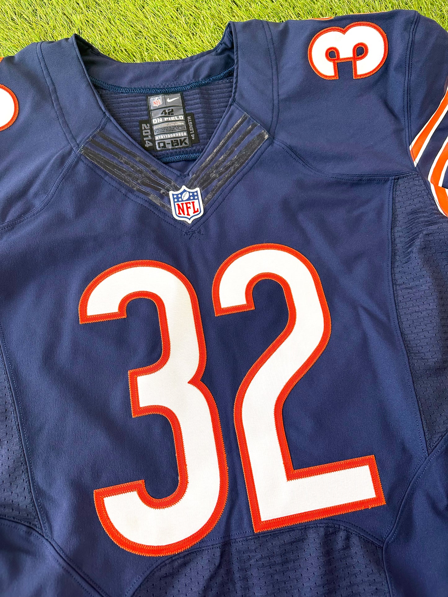 Chicago Bears David Montgomery Autographed Team Issued NFL Football Jersey (42/Large)