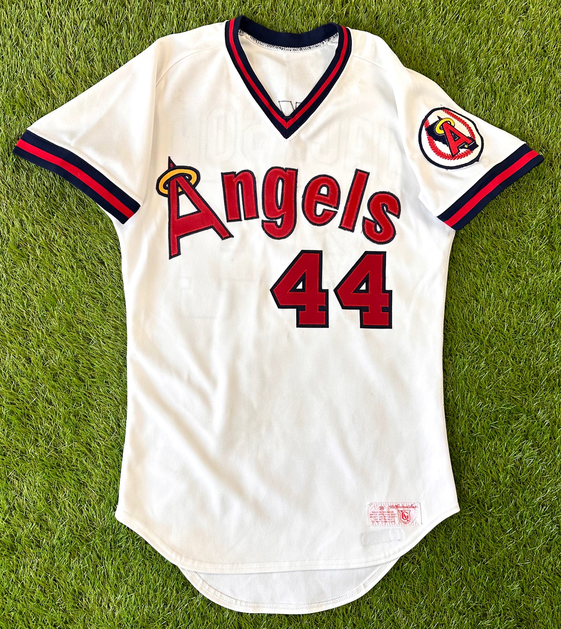 Reggie Jackson California Angels jersey a hall of fame player for