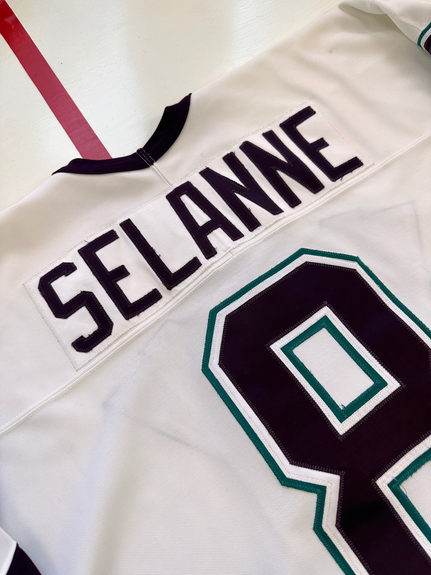 Anaheim Mighty Ducks 1996 Teemu Selanne NHL Hockey Jersey (52/XL)