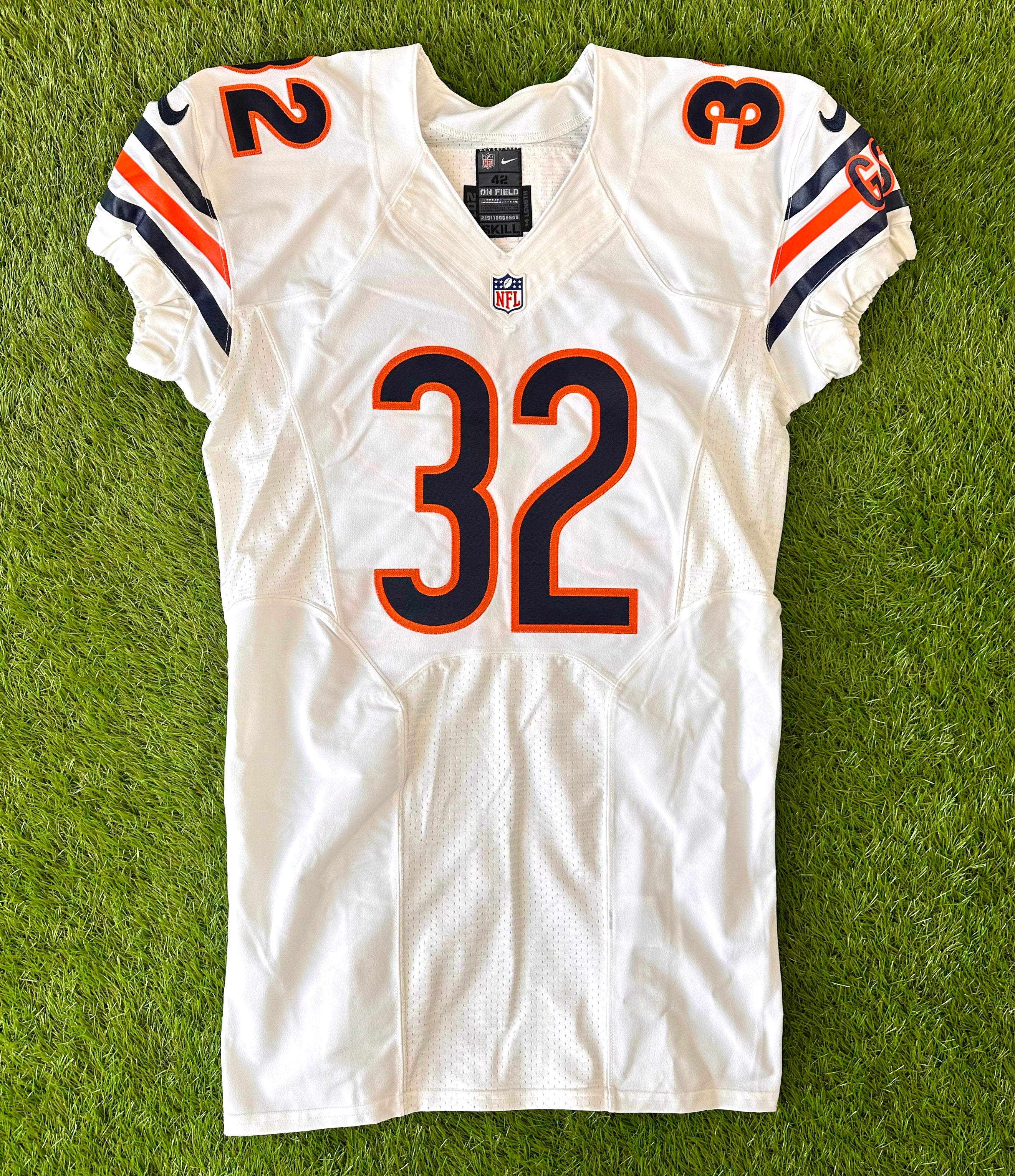 Nike Chicago Bears No32 David Montgomery Green Women's Stitched NFL Limited 2015 Salute to Service Jersey