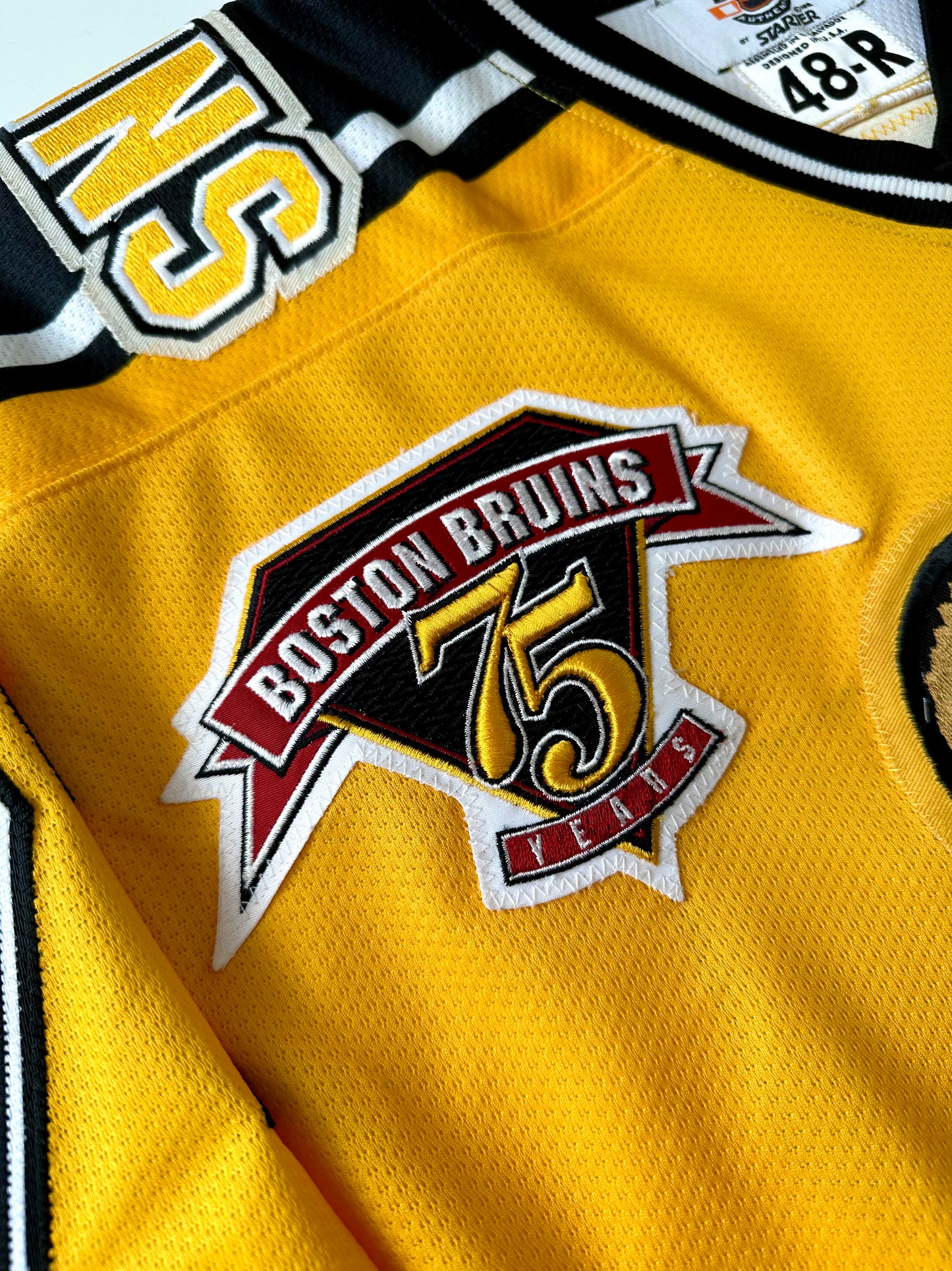 Boston Bruins 1998-1999 Ray Bourque “Pooh Bear” NHL Hockey Jersey (48/Large)
