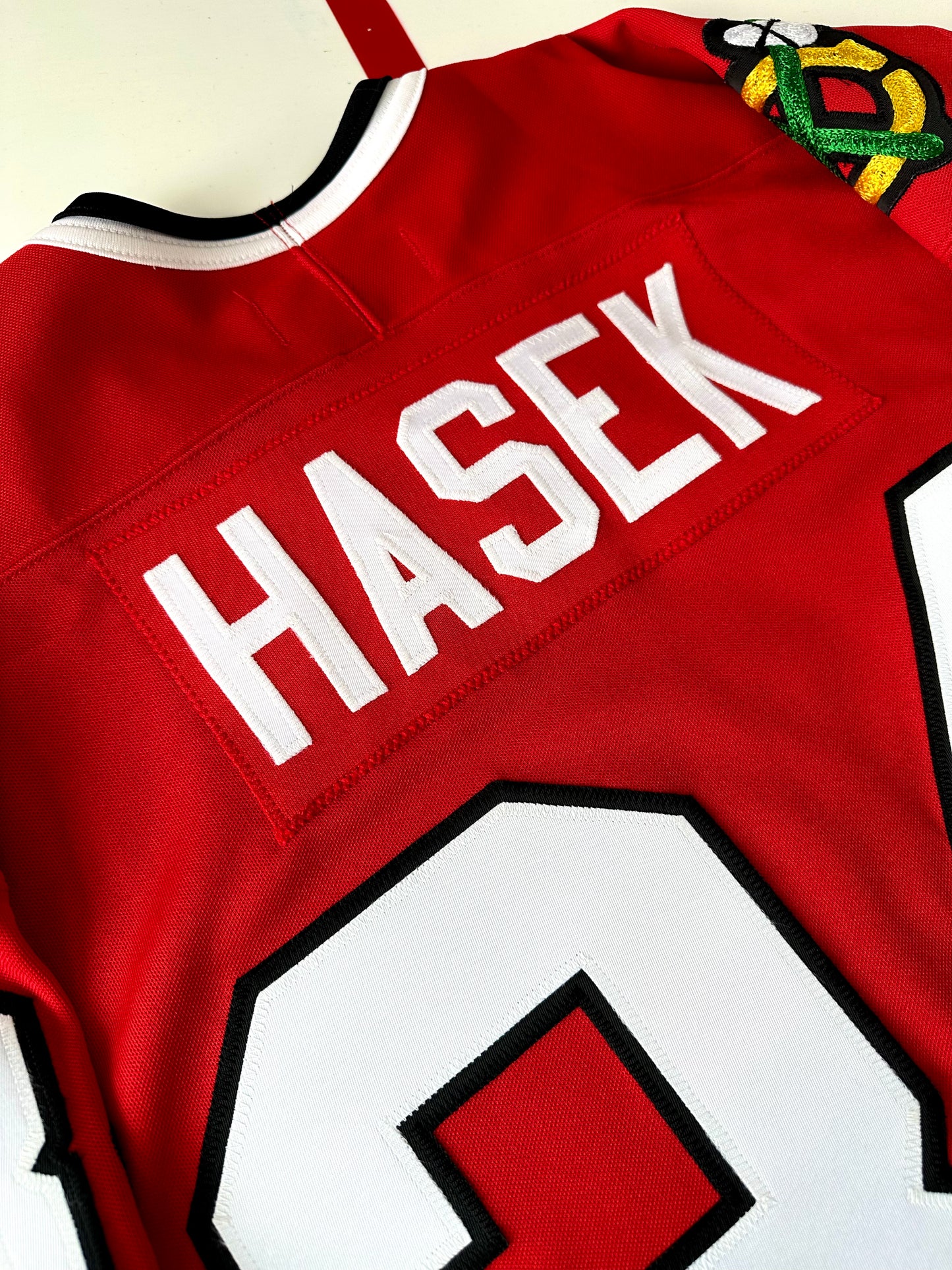 Chicago Blackhawks 1990-1991 Dominik Hasek NHL Hockey Jersey (44/Medium)