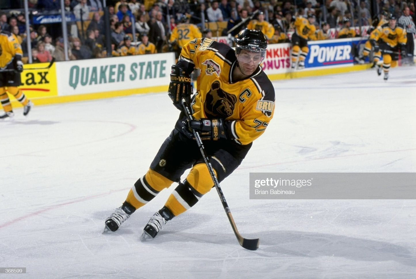 Boston Bruins 1998-1999 Ray Bourque “Pooh Bear” NHL Hockey Jersey (48/Large)