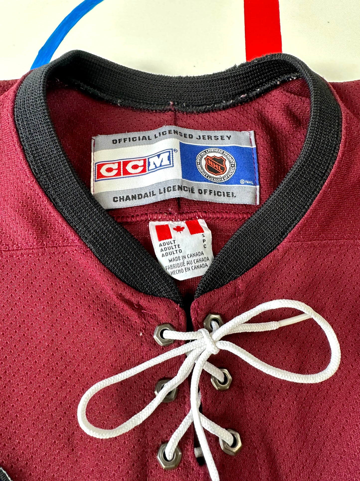 Colorado Avalanche 2001-2004 Joe Sakic Alternate NHL Hockey Jersey (Small)