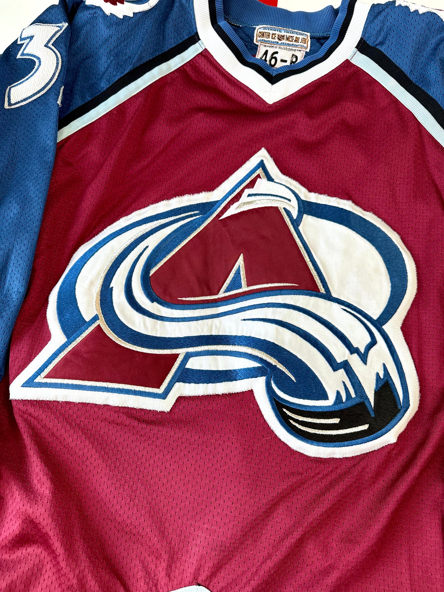 Colorado Avalanche 1996-1997 Patrick Roy NHL Hockey Jersey (46/Medium)
