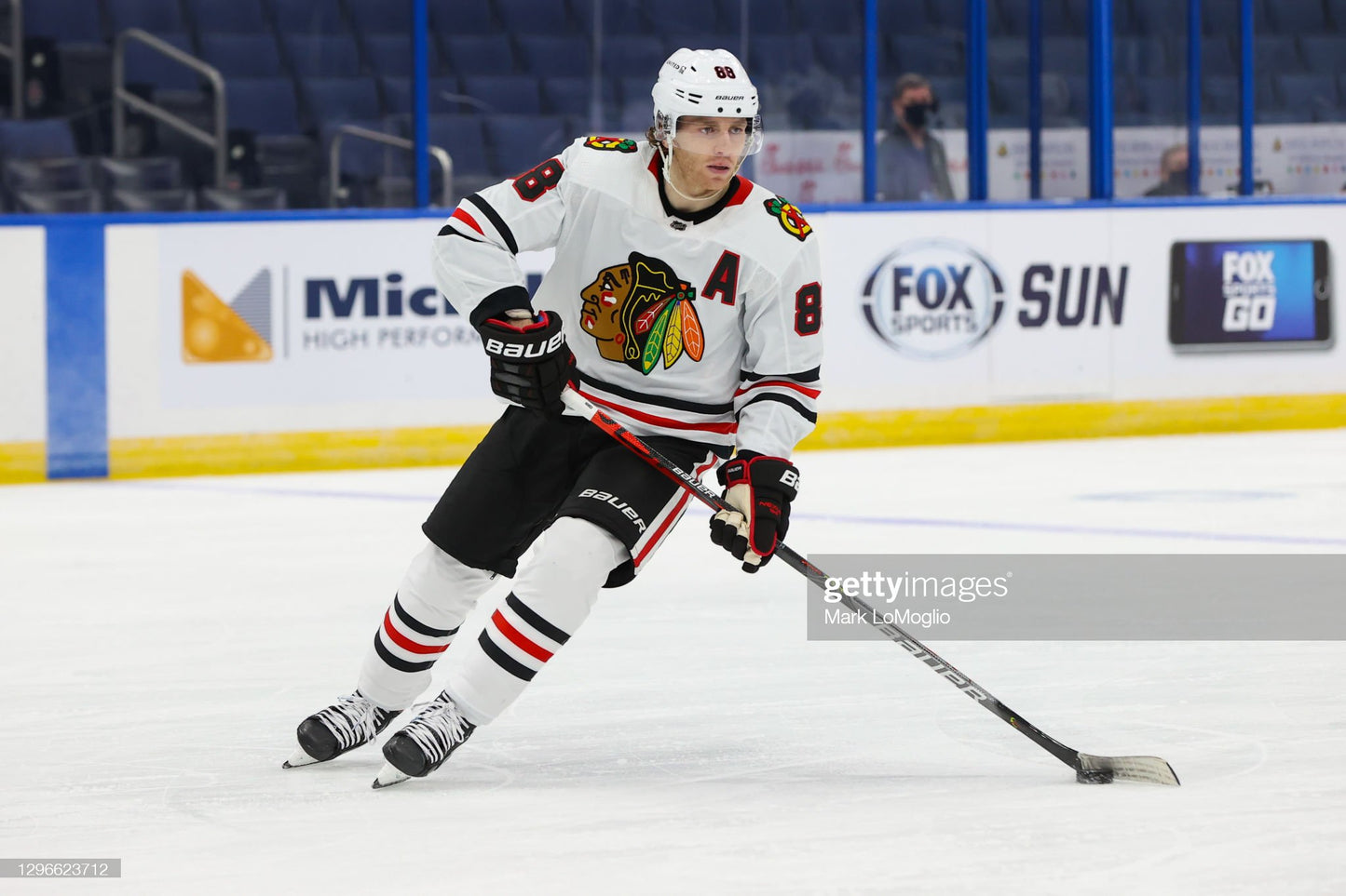 Chicago Blackhawks 2019-2021 Patrick Kane Jersey (52/Large)