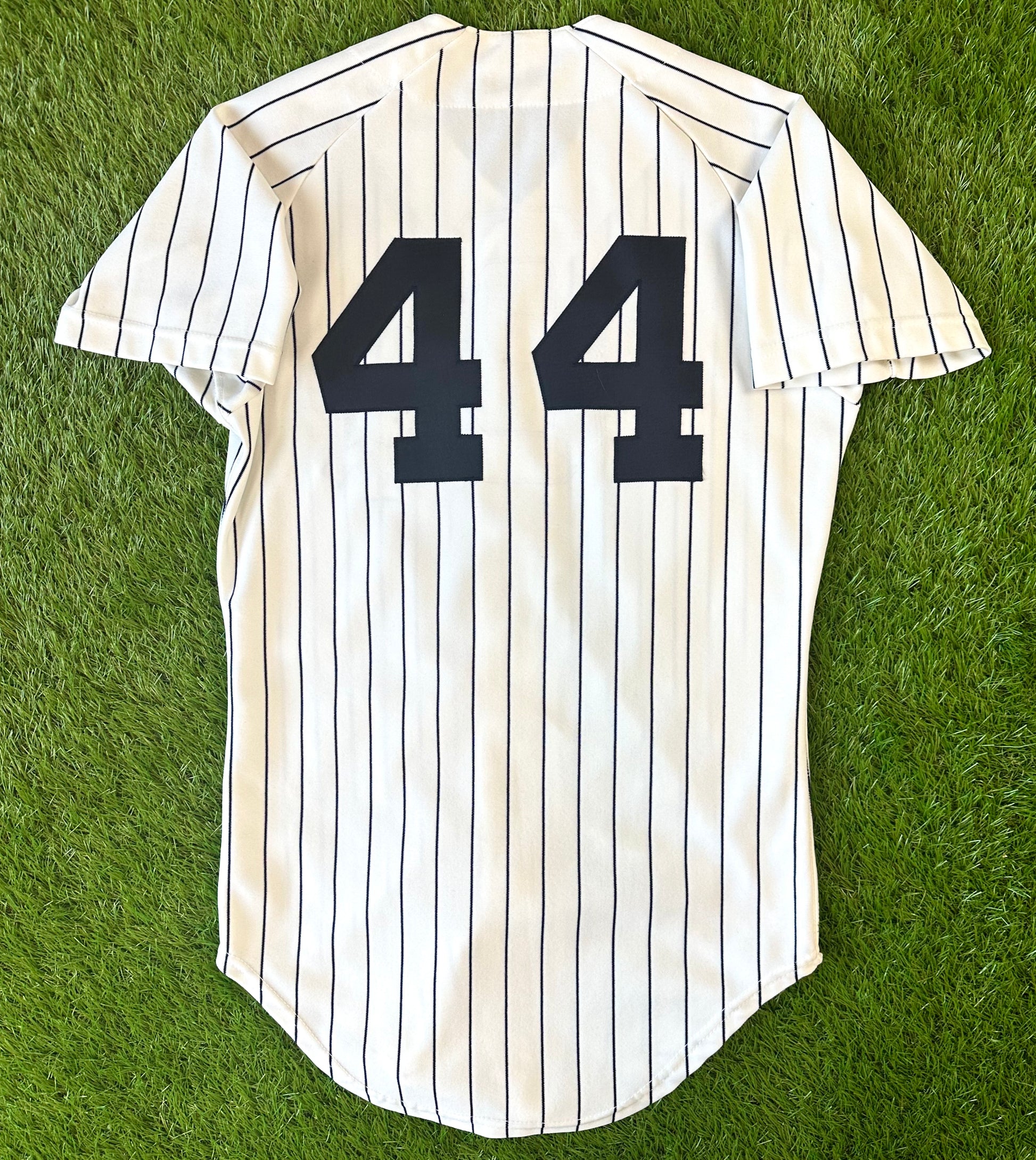 1977 Reggie Jackson Game Used New York Yankees Home Jersey Photo Matched To  New York Yankee's Debut 4/7/77 & Sports Illustrated Cover - 1st Yankees  Jersey (Jackson LOA & Sports Investors)