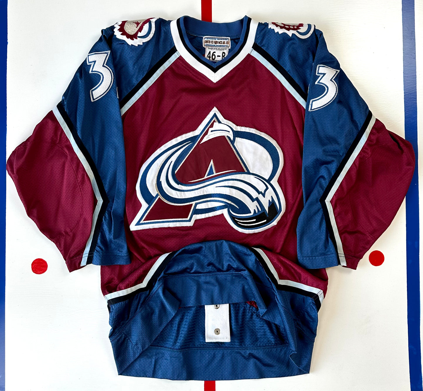 Colorado Avalanche 1996-1997 Patrick Roy NHL Hockey Jersey (46/Medium)