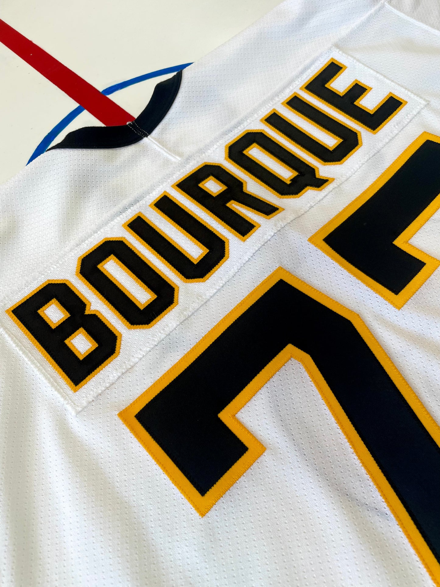 Boston Bruins 1988-1990 Ray Bourque NHL Hockey Jersey (48/Large)