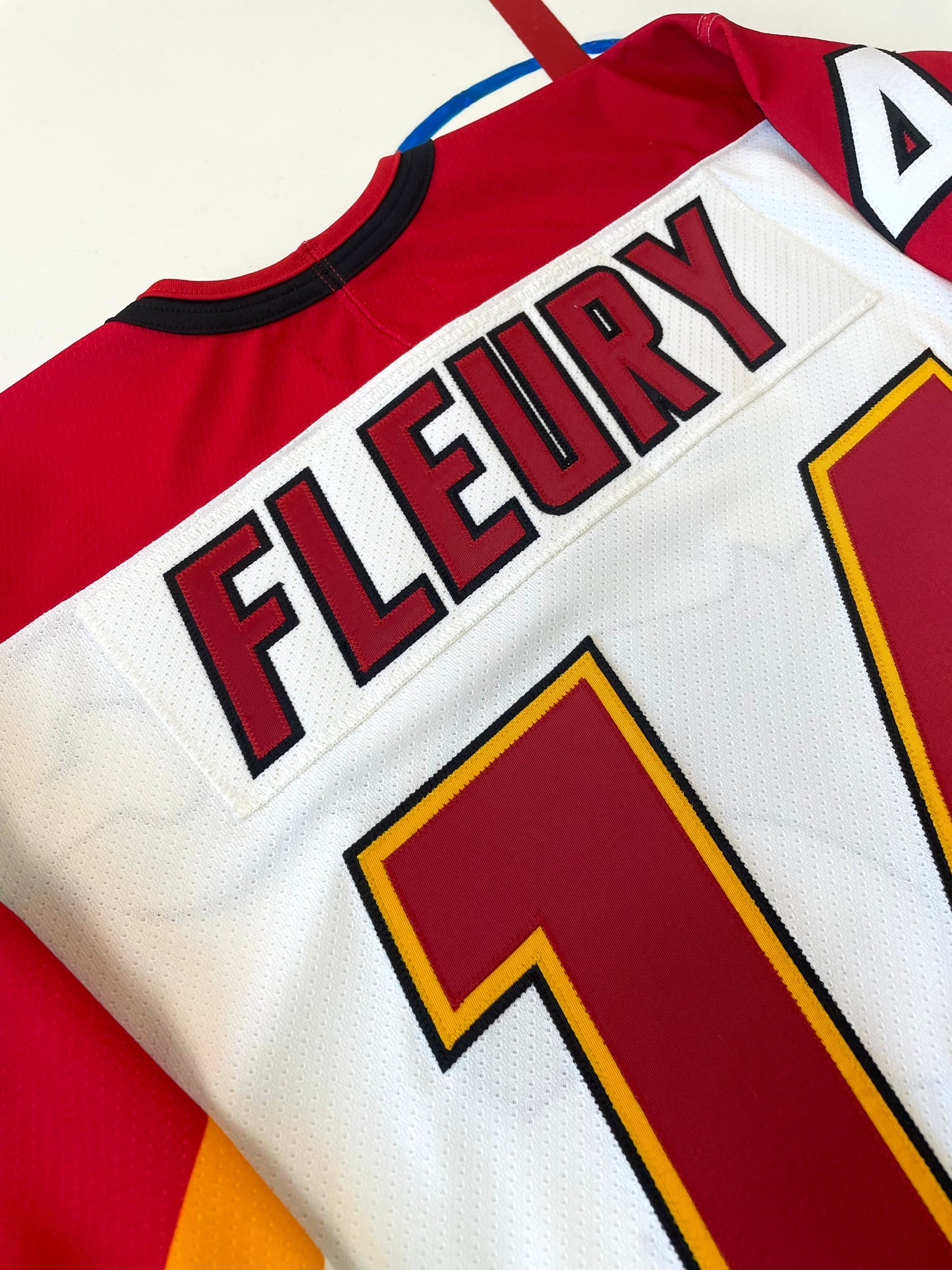 Calgary Flames 1996-1997 Theoren Fleury NHL Hockey Jersey (44/Medium)