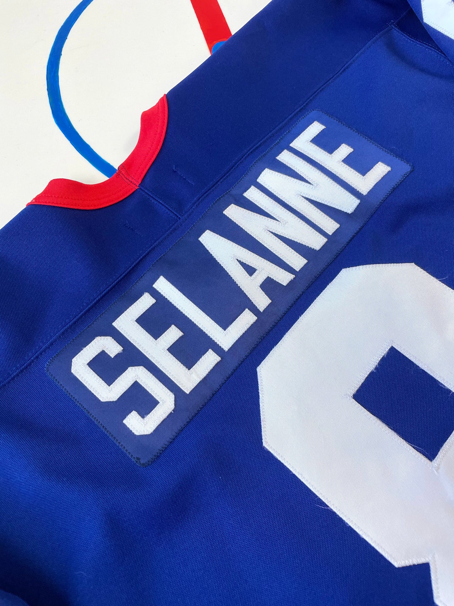 Winnipeg Jets 1996 Teemu Selanne Hockey Jersey (48/Large)