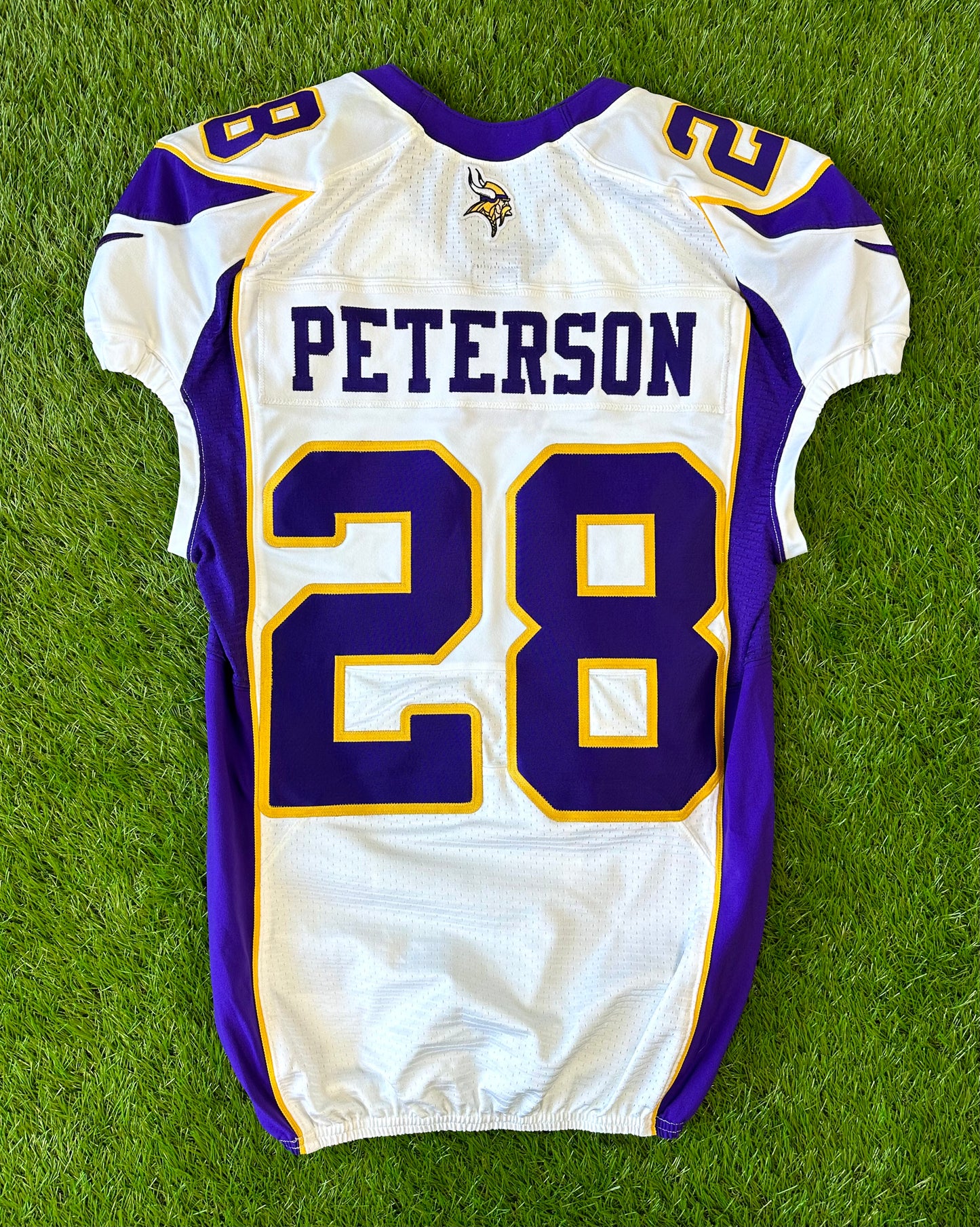 Minnesota Vikings Adrian Peterson 2012 NFL Football Jersey (44/Large)