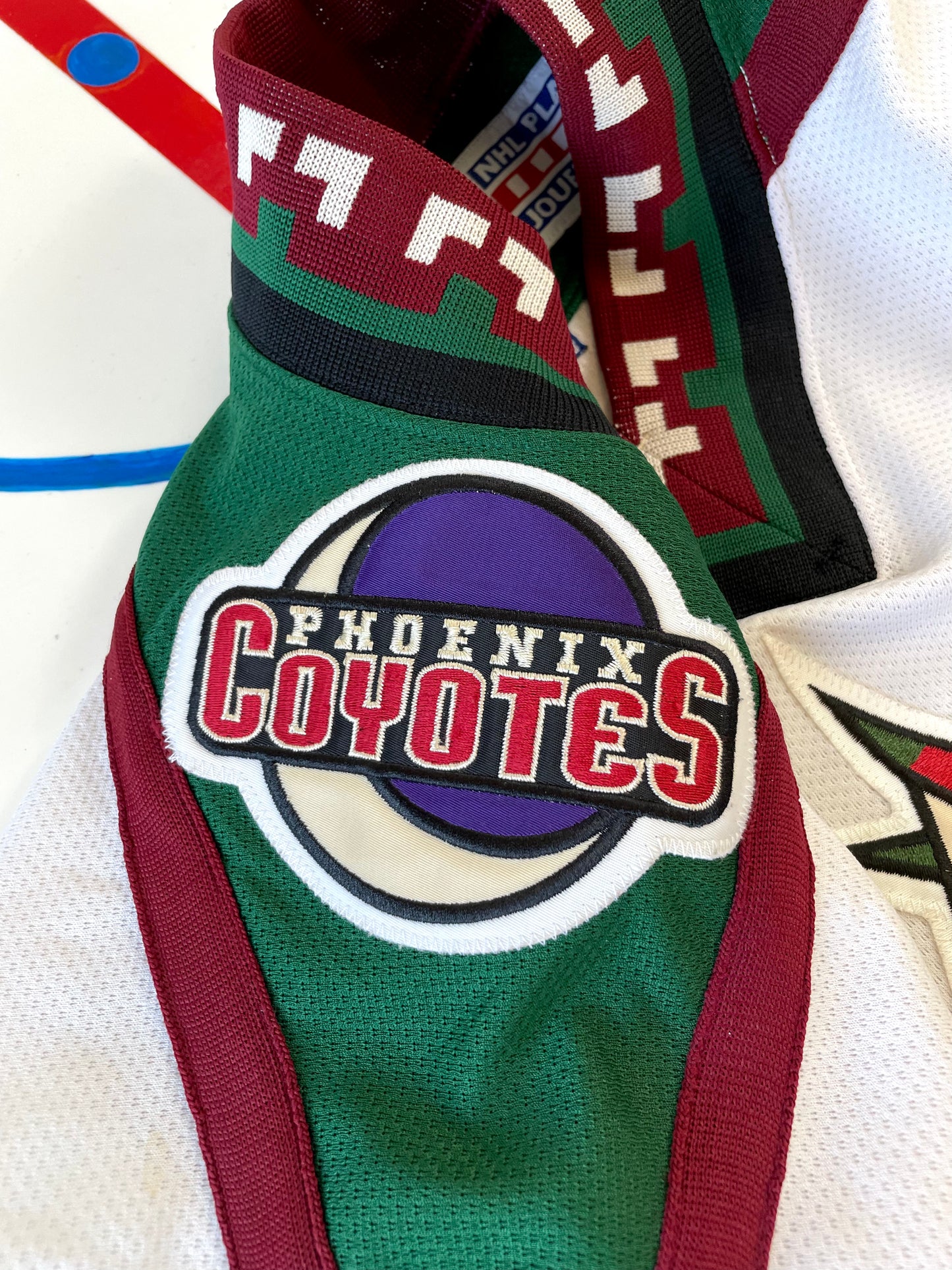 Phoenix Coyotes 1996-1999 Keith Tkachuk Hockey Jersey (48/Medium)