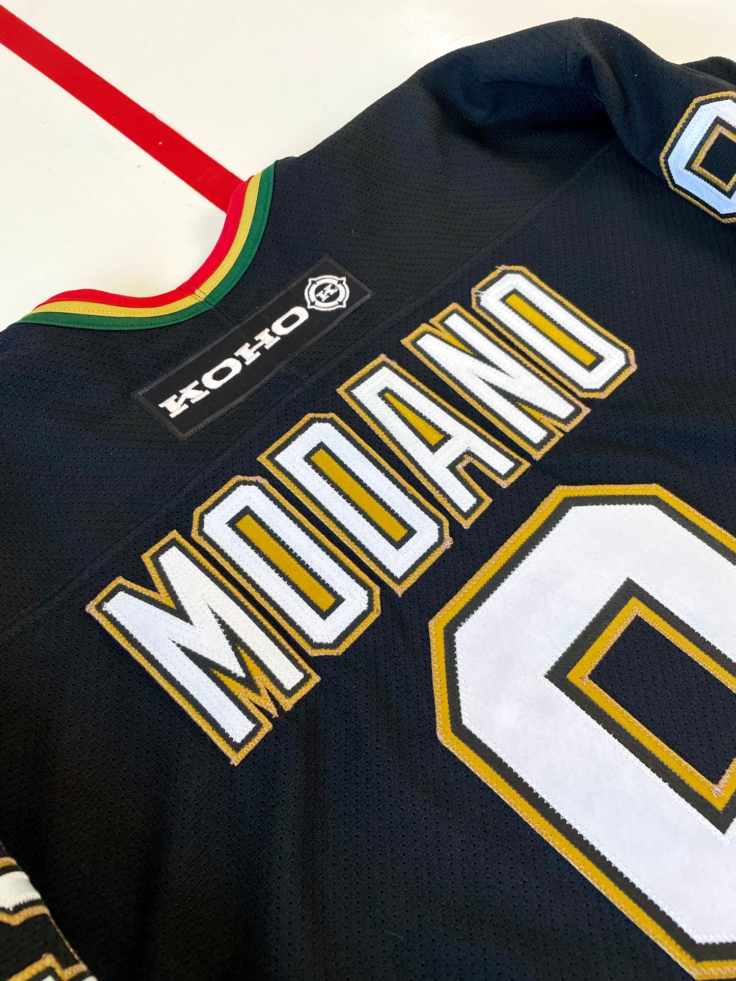 Dallas Stars 2003-2004 Mike Modano “Mooterus” Hockey Jersey (48/Large)