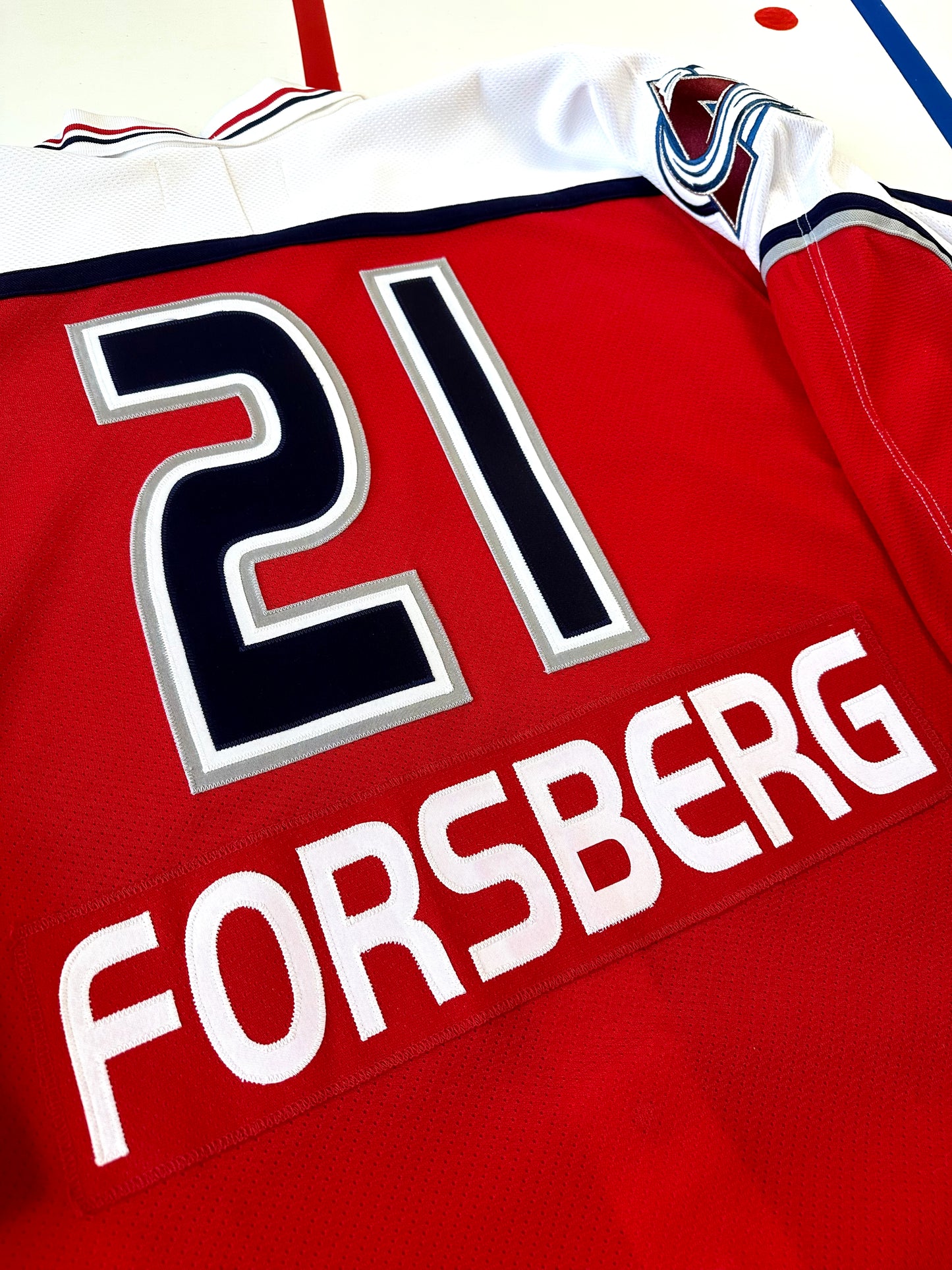 Peter Forsberg Team World 2000 NHL All-Star Game Colorado Avalanche Sweden Hockey Jersey (48/Large)