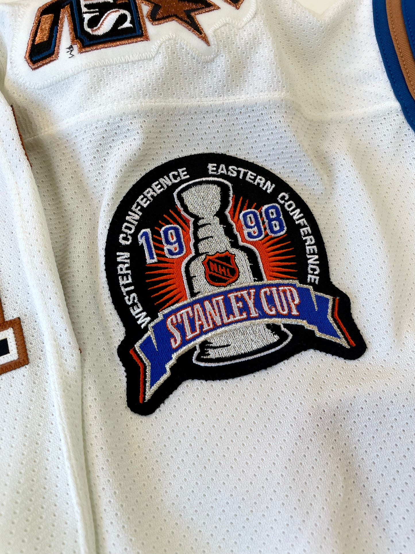 Washington Capitals Chris Simon 1998 Stanley Cup Finals NHL Hockey Jersey (54/XXL)