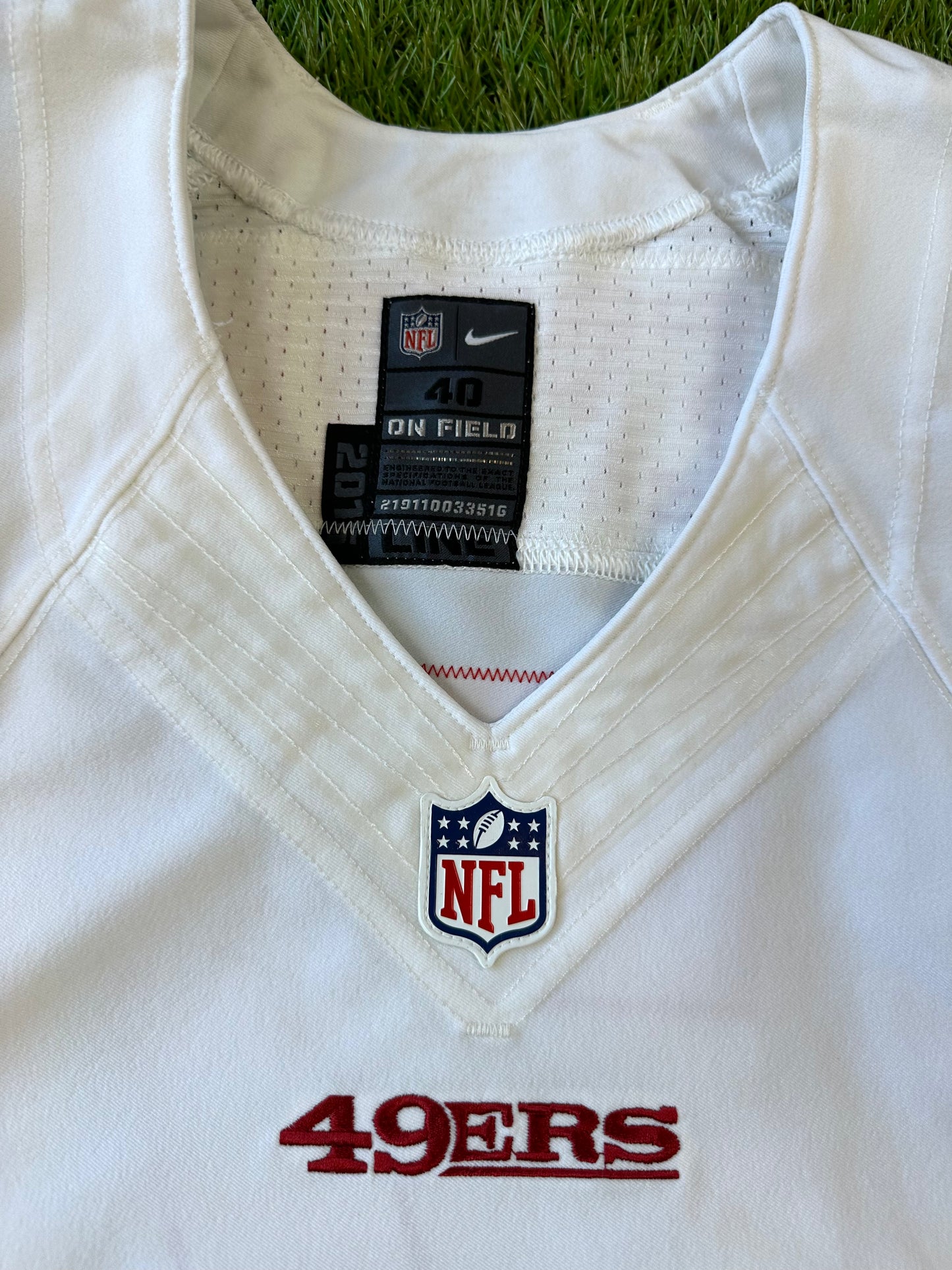 San Francisco 49ers 2015 Colin Kaepernick NFL Football Jersey (40/Small)