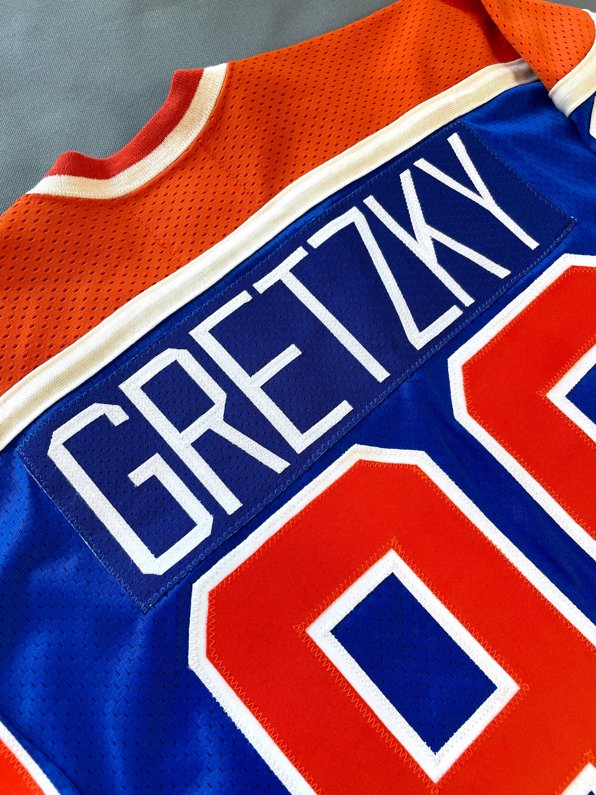 Edmonton Oilers Wayne Gretzky 1986 NHL Blue Line Dark Jersey By
